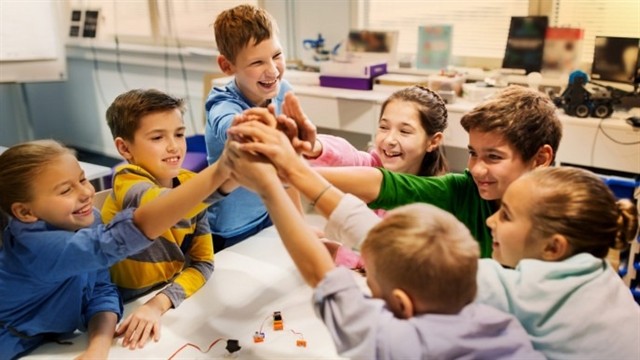 কেন ডাচ শিশুরা পৃথিবীতে সবচেয়ে সুখী?